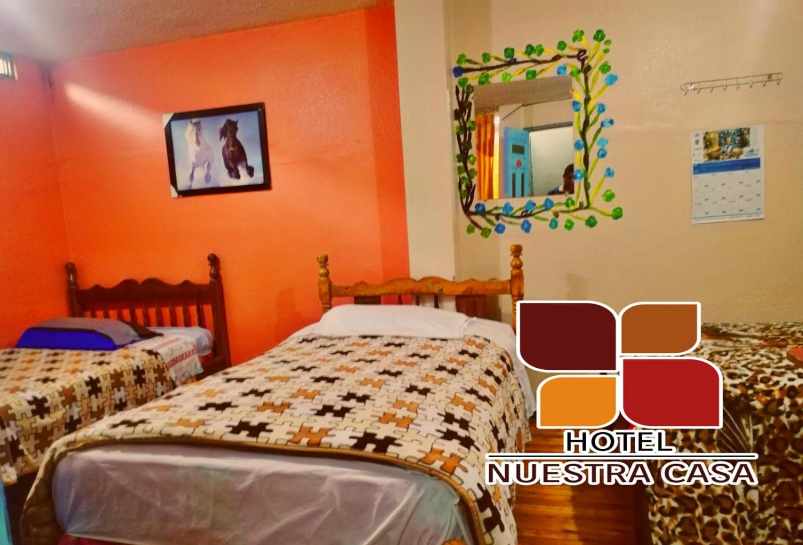 Hotel Nuestra Casa Riobamba Exteriör bild